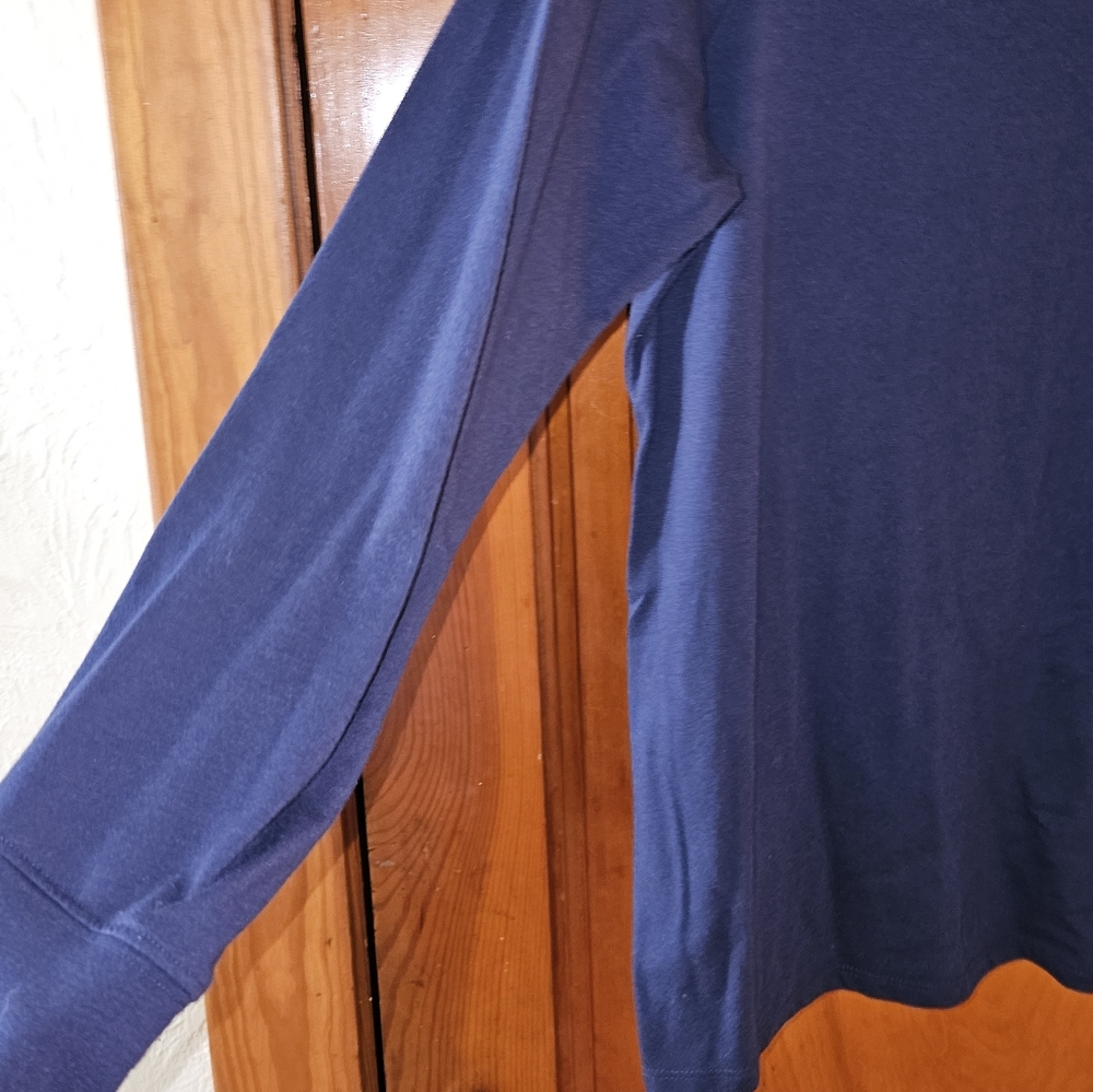 Torrid Top - Picture 2 of 4